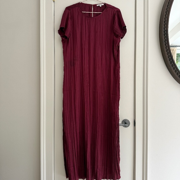 NWOT Madewell Slip Midi Dress in Plissé in Mulberry Wine Size L - Picture 4 of 8
